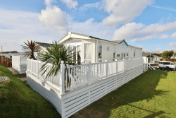 Southsea Leisure Park -<br> Holidays and Short Breaks